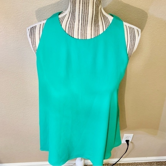 Alice Collection Dressy Tank Small Jade Green Sleevelss Flowy Lined Keyhole Back - Picture 2 of 15